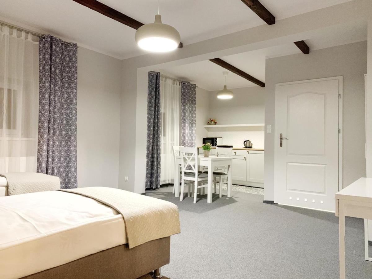 Apartamenty Zz Obryta Exteriör bild